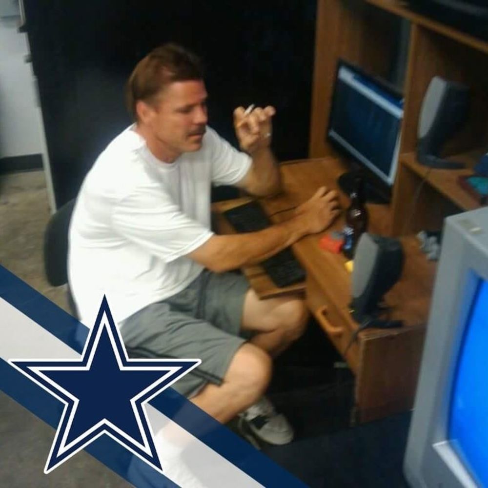 Meet your Posher, Chris